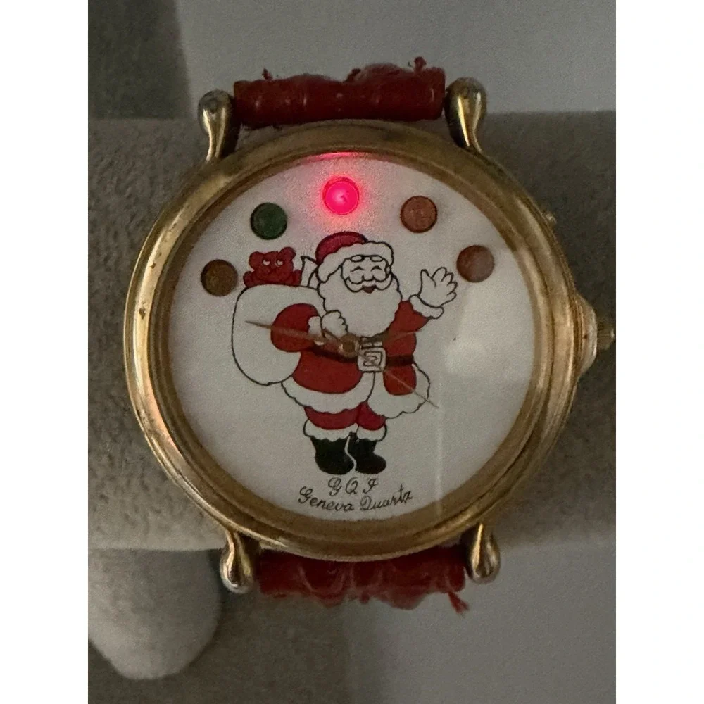 Geneva GQF Vintage New Battery Mens Santa Claus Watch 43MM 8